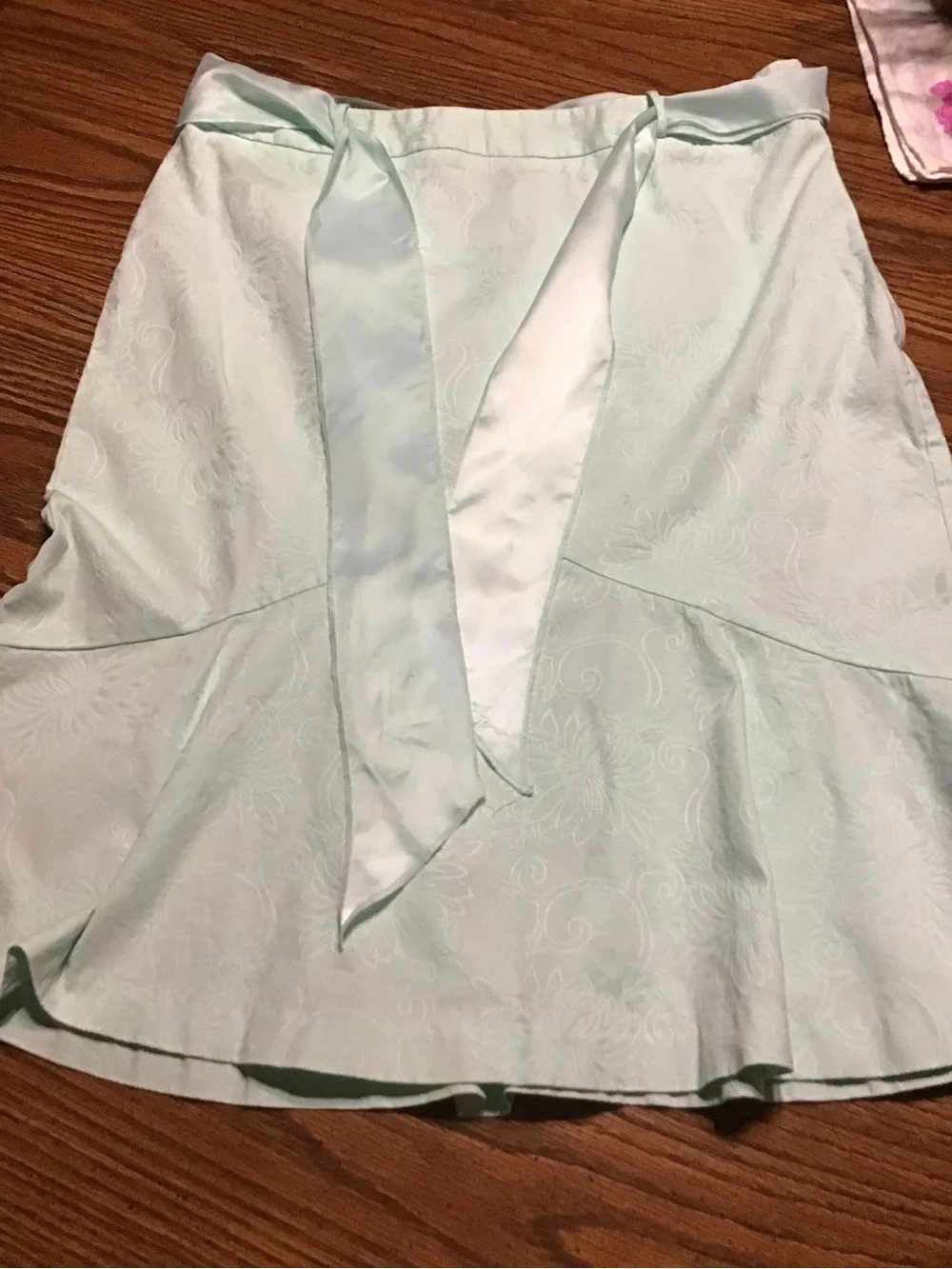 Women’s ‘ Stretch size 14 Flared Women's Skirt with Sash